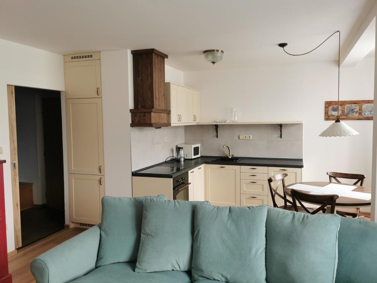 Luxusni Apartmany Sobeslav Ngoại thất bức ảnh