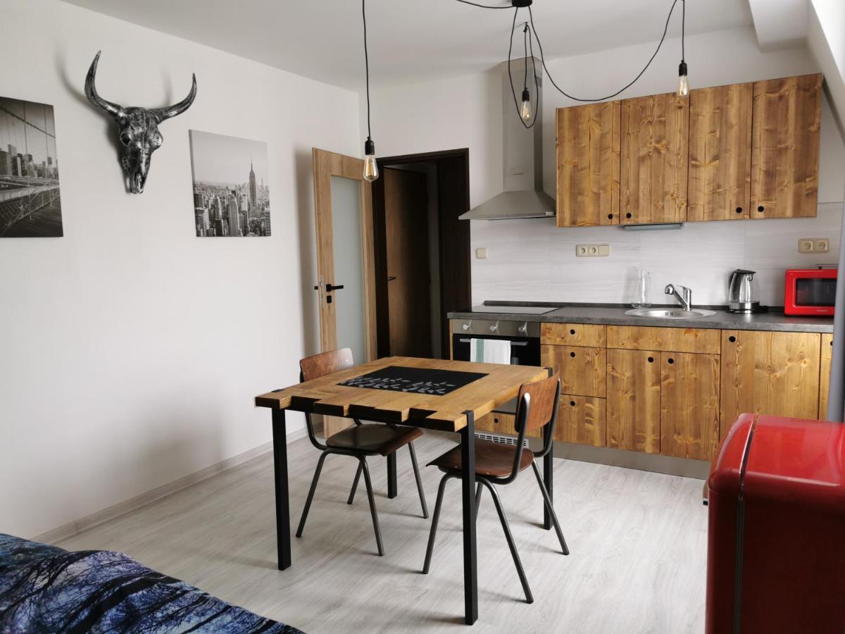 Luxusni Apartmany Sobeslav Ngoại thất bức ảnh